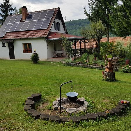 Szarvasko Szeruskert Vendeghaz Villa Exterior foto
